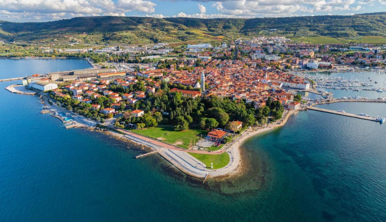 Apartma Tul Izola Εξωτερικό φωτογραφία